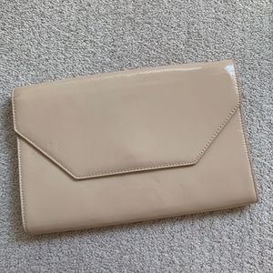 Tan / Nude Clutch